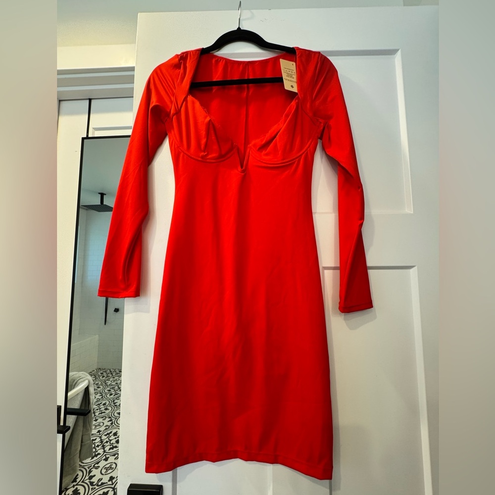Popilush NWT Red Long-Sleeve Bodycon Dress